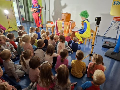 f527acc6-fa0d-4eb5-b1b1-fbfb998881a0